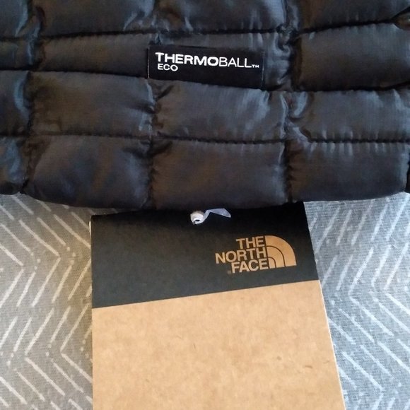 🆕 The North Face Girls' Thermoball Eco Hoodie, X-Small (6) - TNF Black, Auth. - Picture 11 of 14